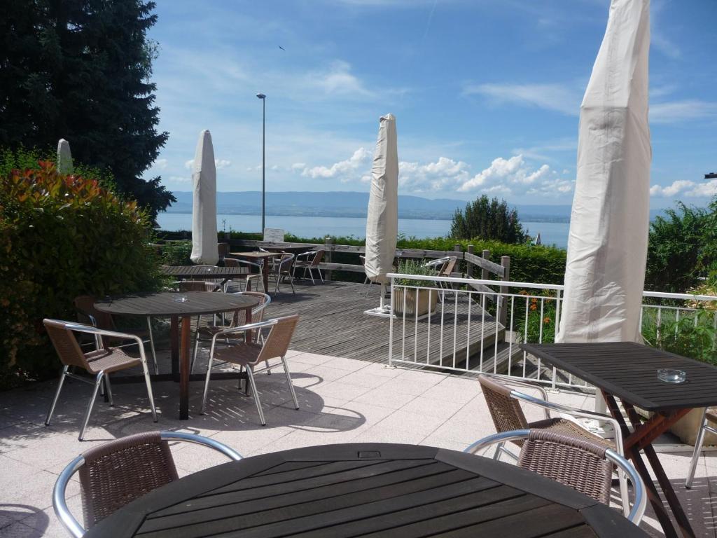 L'Oasis Hotel Evian-les-Bains Exterior photo